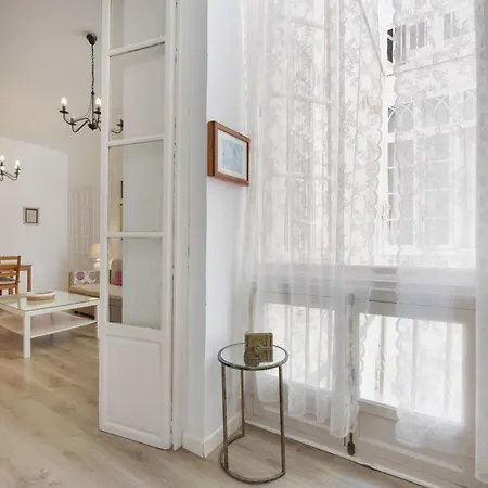 Cosy Flat In The Heart Of