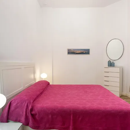 Cosy Flat In The Heart Of *